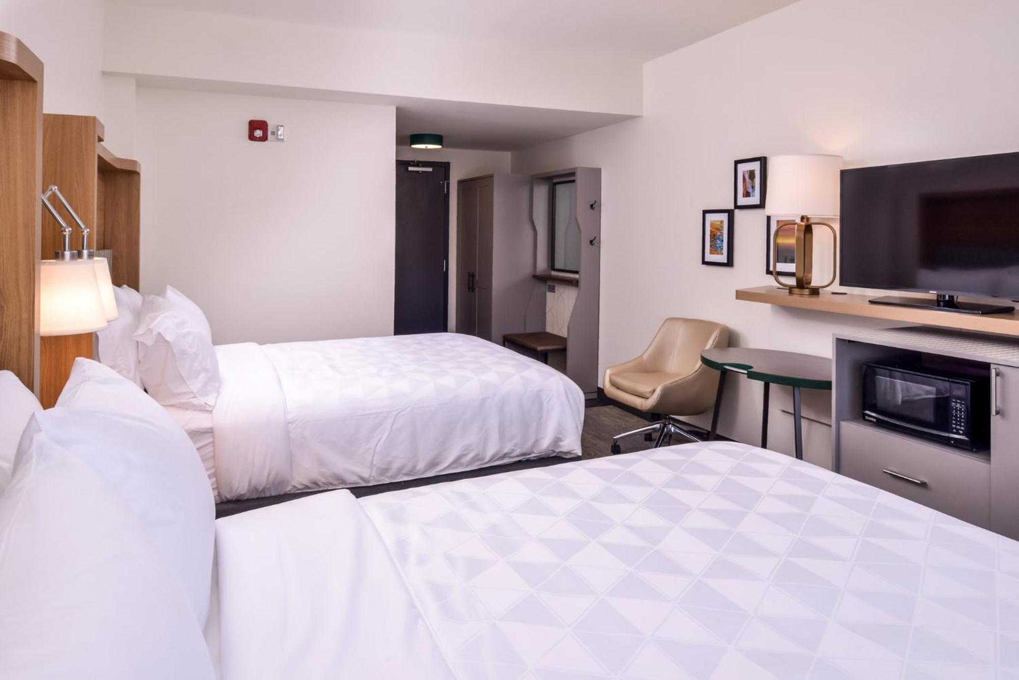 Holiday Inn Detroit Northwest - Livonia By Ihg Eksteriør billede